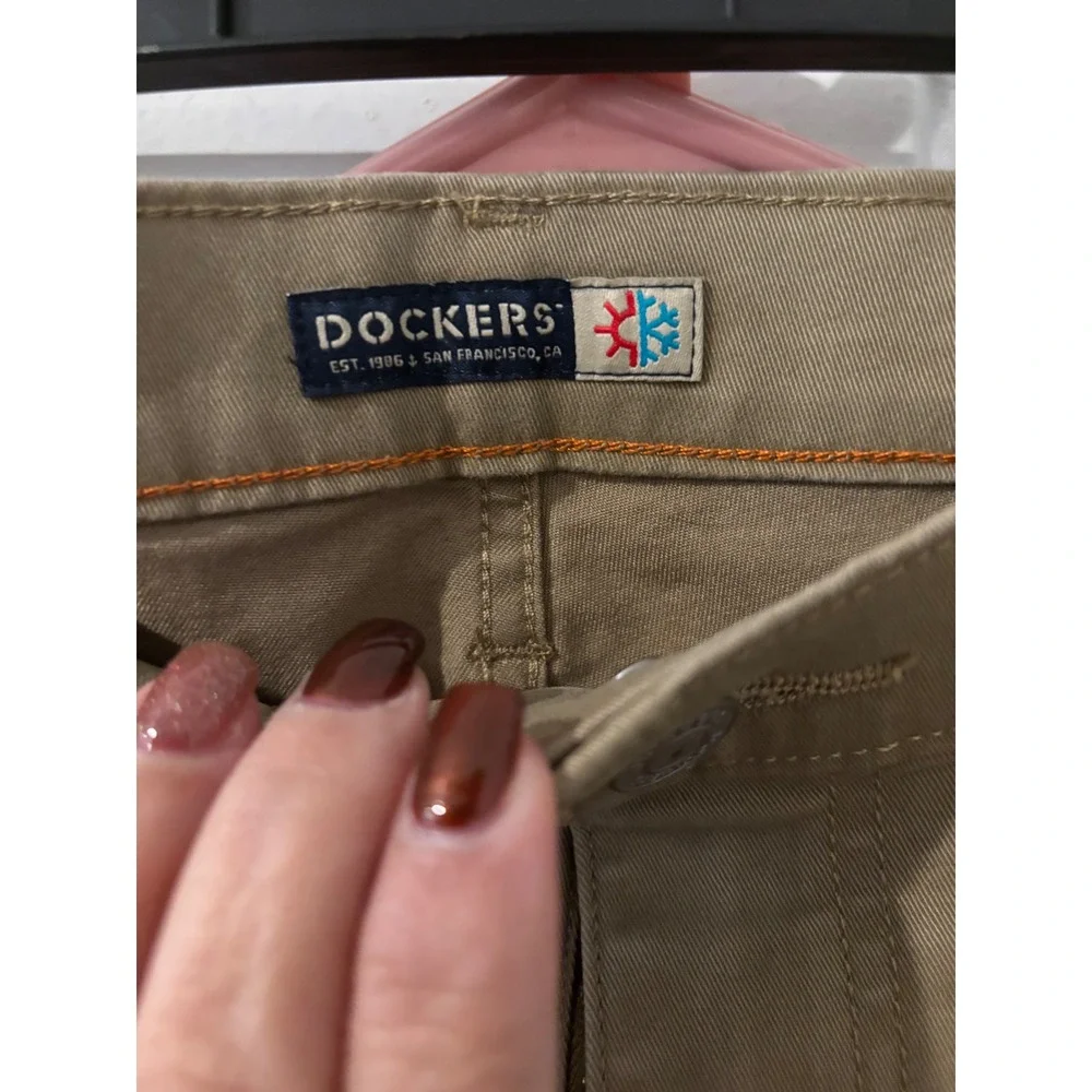 Dockers Mens Jean Cut Straight Fit All Seasons Tech Khaki Pants 40x30‎